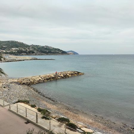 Casa Mariella San Lorenzo Al Mare Eksteriør billede