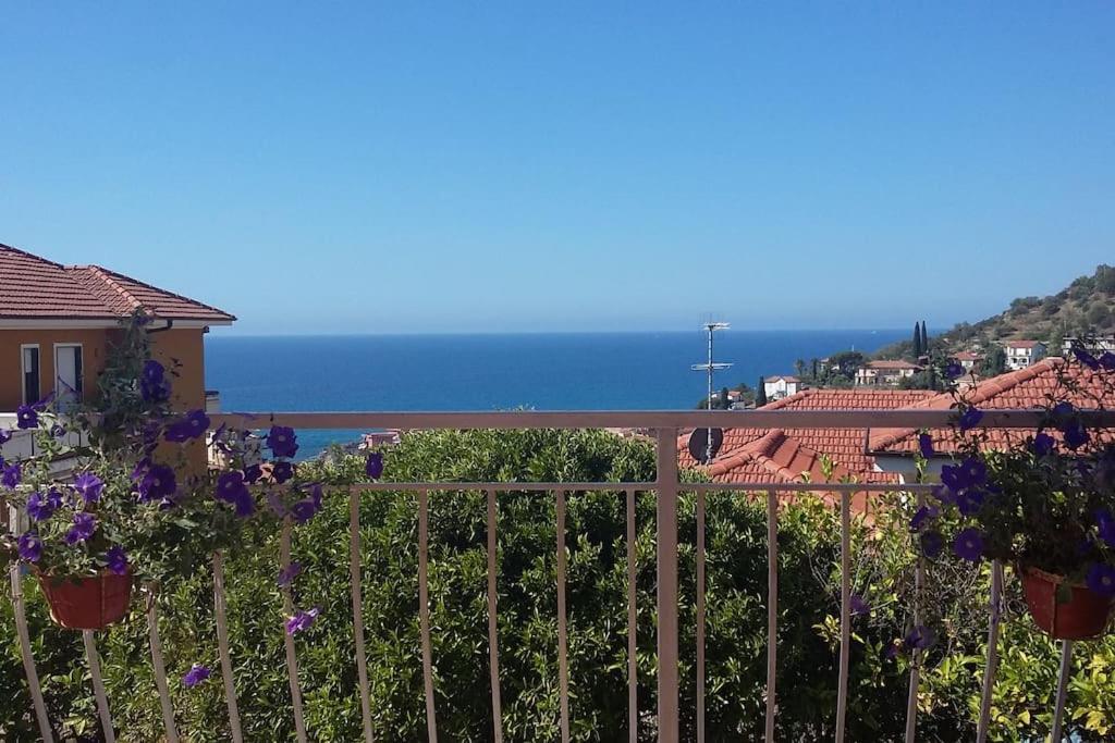 Casa Mariella San Lorenzo Al Mare Eksteriør billede
