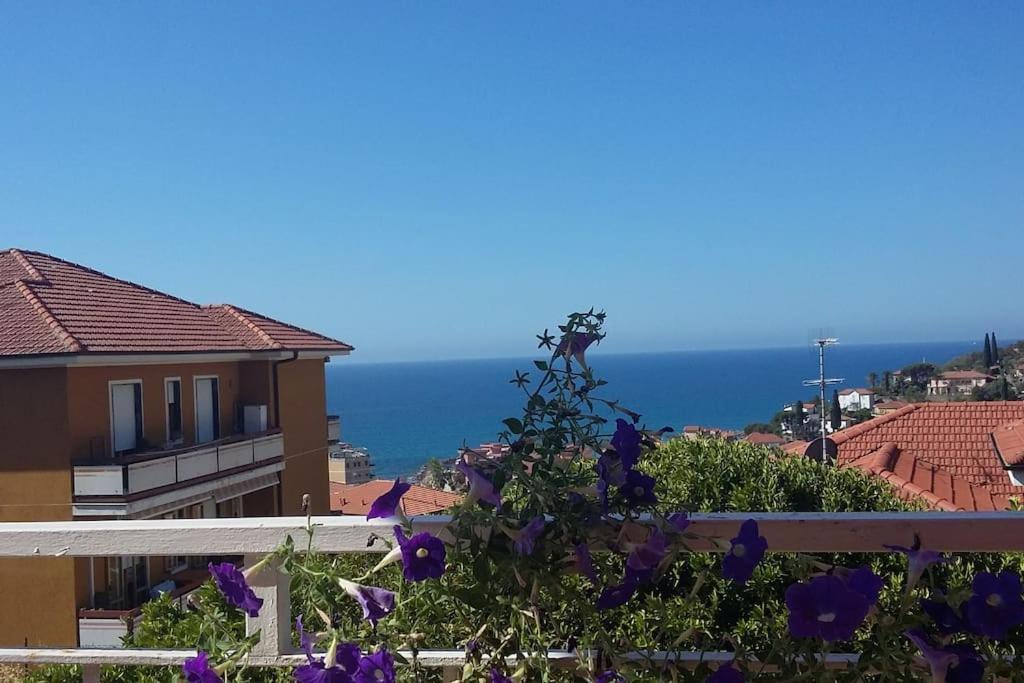 Casa Mariella San Lorenzo Al Mare Eksteriør billede